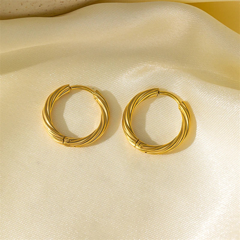 316L Stainless Steel New Fashion Fine Jewelry Japanese Minimalist Style 1.5Cm round 8 Different Figure Stud Earrings for Women